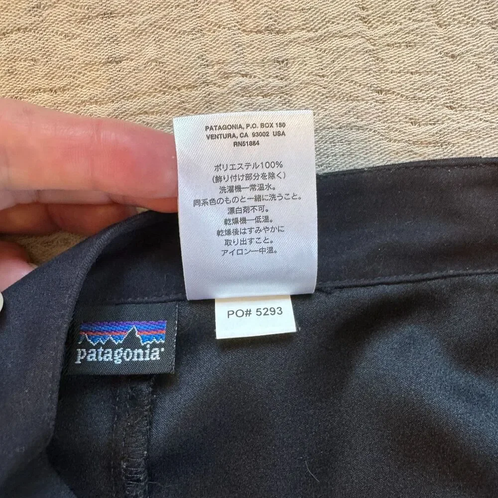Patagonia Duway Black Activewear Skort Size 10 Zip Pocket Mini Golf